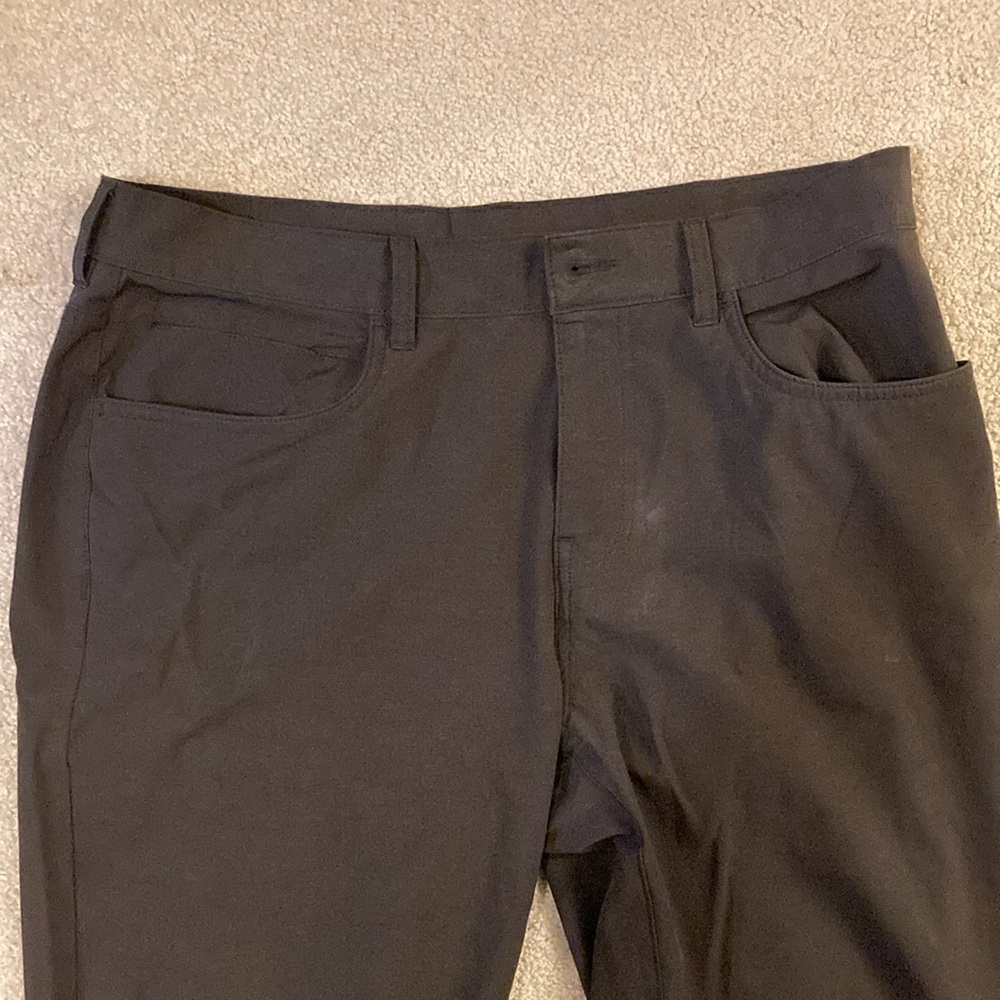 Callaway Tech Golf Pants - Picture 2 of 4